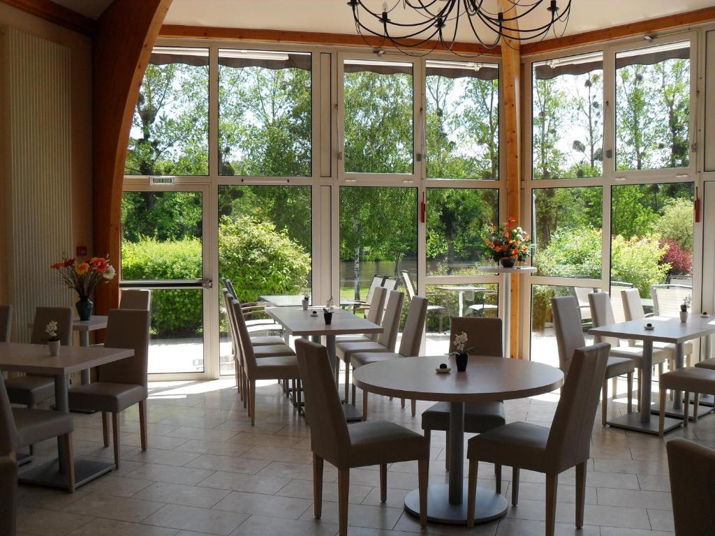 Logis Hotel Val De Vienne Le Vigeant المظهر الخارجي الصورة