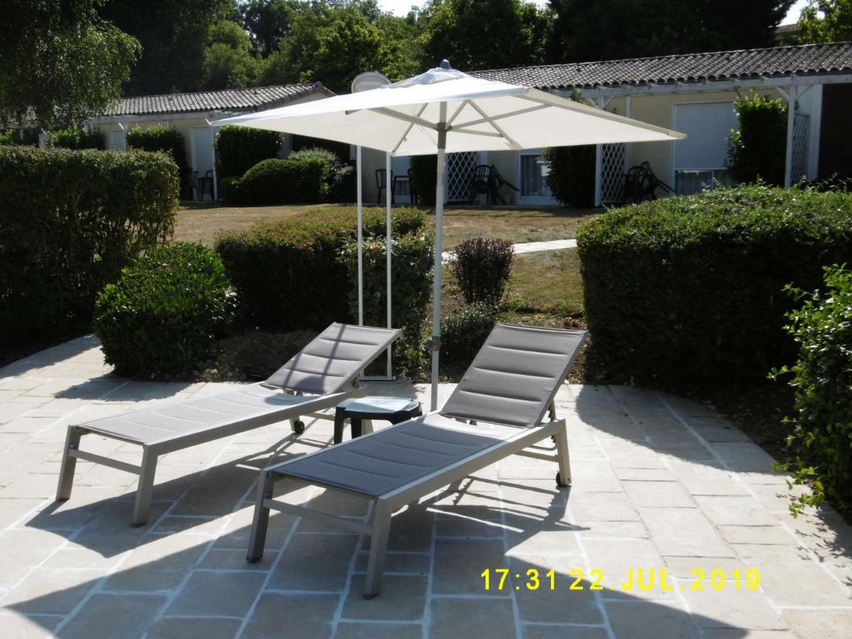 Logis Hotel Val De Vienne Le Vigeant المظهر الخارجي الصورة
