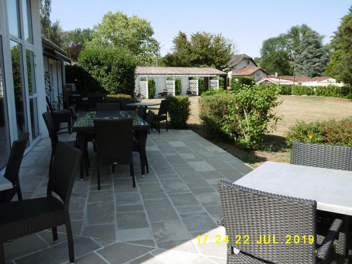 Logis Hotel Val De Vienne Le Vigeant المظهر الخارجي الصورة