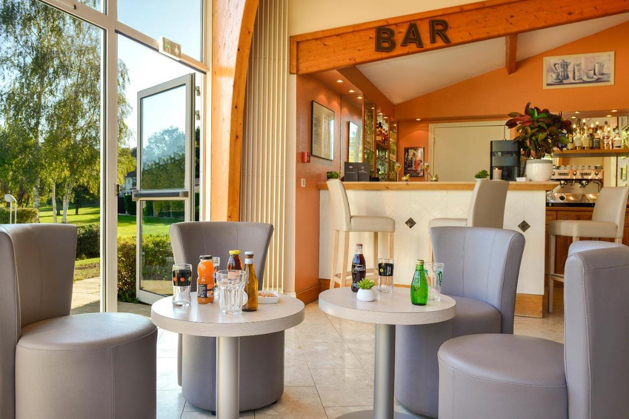 Logis Hotel Val De Vienne Le Vigeant المظهر الخارجي الصورة